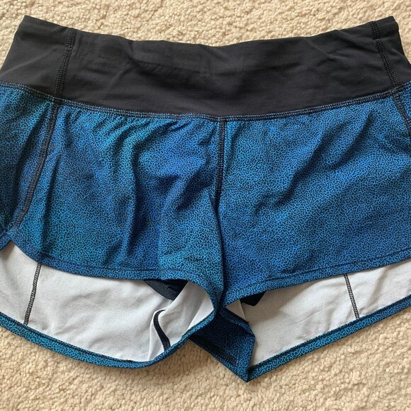 Lululemon Women's Speed Short, Super Natural Blue Multi Black, size 4 EUC - Picture 4 of 8